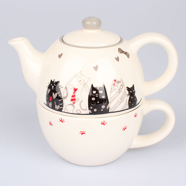 Porcelánový čajnik s 3d vzorom mačiek